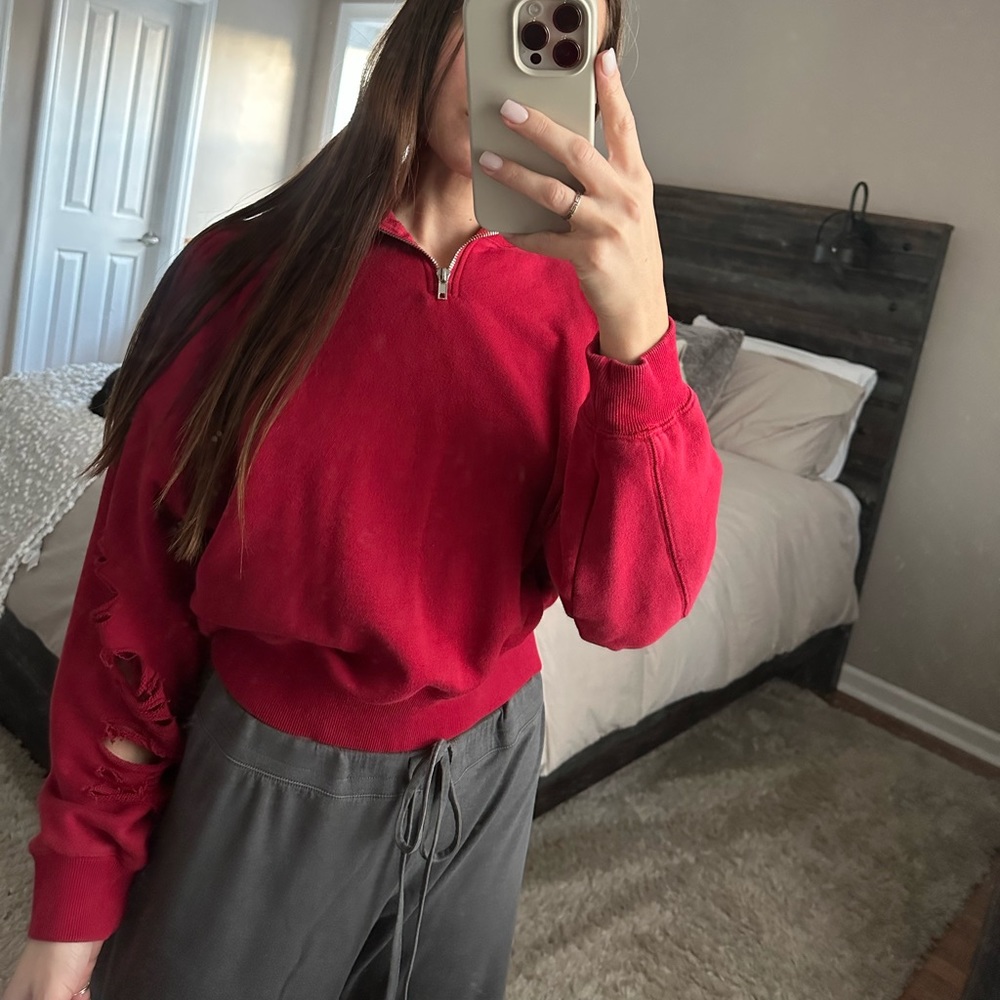 LF bought crop sweatshirt by Emma & Sam